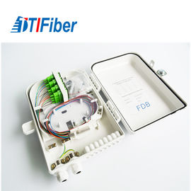 IP66 FTTH 16 Bağlantı Noktalı Fiber Optik Dağıtım Kutusu 8-24 SC / APC Adaptörlü Çekirdek